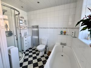 Photo 14- click for photo gallery